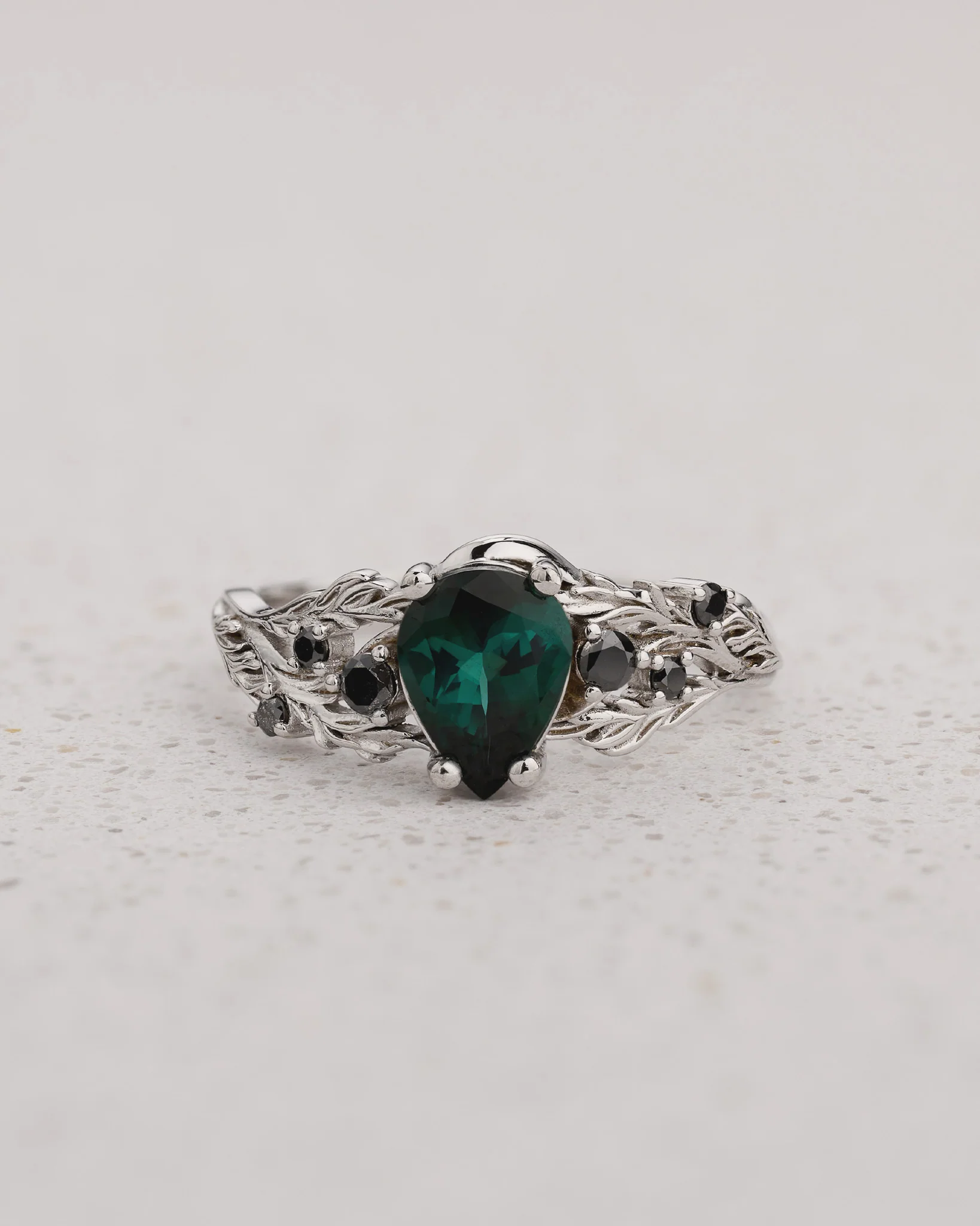 Engagement Rings With Colored Accent Stones